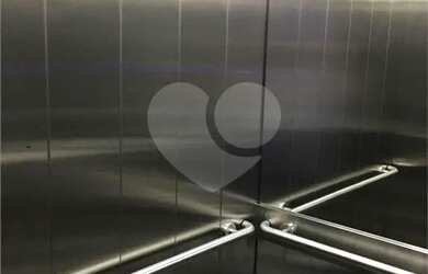 Imagem: O depósito possui 5 Vagas na garagem, 5.803m² de Área e