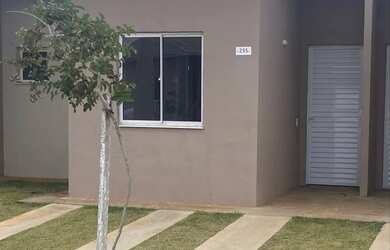 Imagem: A casa em condomínio possui 2 Dormitórios, 1 Banheiro, 1 Vaga