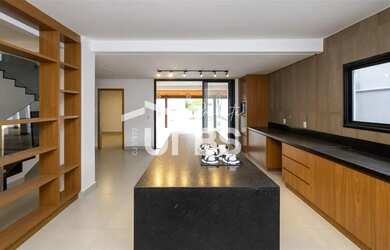 Imagem 15: Sobrado no Jardins Paris. Piscina, Churrasqueira, Ar-condicionadoe400m²...