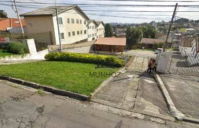 Imagem: O terreno possui 1118m² de Área e está localizado em Tingui