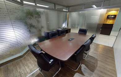 Imagem: O depósito possui 1 Vaga na garagem, m² de Área e está