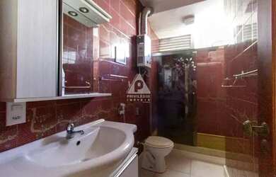 Imagem 5: Amplo Apartamento com Suíte na Praia do Flamengo Localização Privilegiada