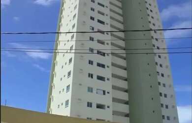 Imagem: O apartamento possui 3 Dormitórios, 3 Banheiros, 2 Vagas na
