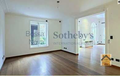 Imagem 7: Casa Alto Padrão para Venda em Jardim Guedala São Paulo-SP