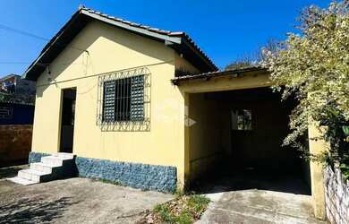 Imagem 2: Casa de 02 quartos e vaga de garagem, à venda, no bairro Urlândia em...