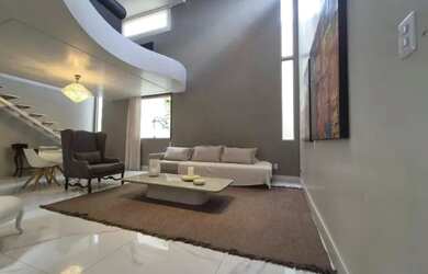 Imagem 2: Excelente casa 3/4 sendo 3 suítes em rua publica