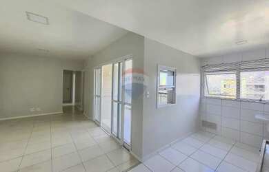 Imagem: O apartamento possui 3 Dormitórios, 3 Banheiros, 2 Vagas na