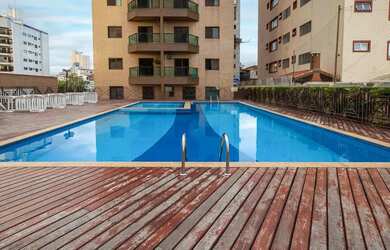 Imagem: O apartamento possui 4 Dormitórios, 5 Banheiros, 4 Vagas na