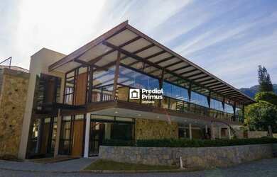 Imagem: O terreno possui 247m² de Área e está localizado em Cônego