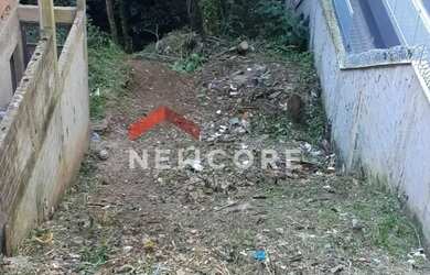 Imagem: O terreno possui 286m² de Área e está localizado em Jardim