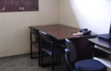 Imagem: O apartamento possui 4 Dormitórios, 1 Banheiro, 360m² de Área