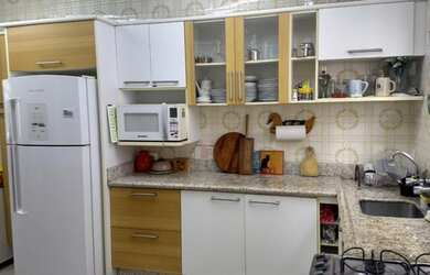 Imagem 3: Apartamento para Venda em Florianópolis, Agronômica, 3 dormitórios,...