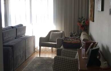 Imagem: O apartamento possui 3 Dormitórios, 1 Banheiro, 2 Vagas na