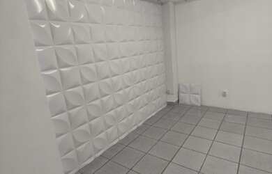 Imagem: O depósito possui 50m² de Área e está localizado em Centro