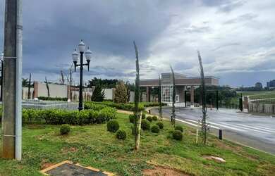 Imagem 1: Casa de condomínio para venda tem 300 metros quadrados em Residencial...