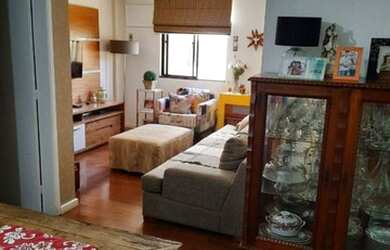 Imagem: O apartamento possui 2 Dormitórios, 2 Banheiros, 1 Vaga na