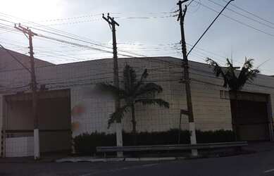 Imagem 4: Galpão/Depósito/Armazém para aluguel possui 450 metros quadrados