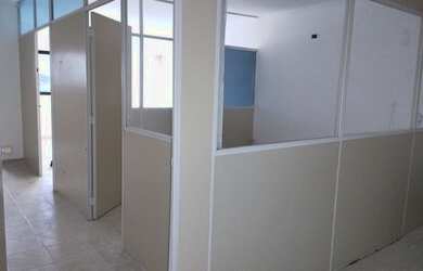 Imagem: O depósito possui 1 Vaga na garagem e está localizado em Boqueirão