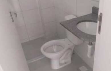 Imagem 4: Alugo Apartamento. Piscina, Churrasqueira, 1 Banheiroe2 Dormitórios