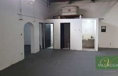 Imagem: O depósito possui 300m² de Área e está localizado em Vila