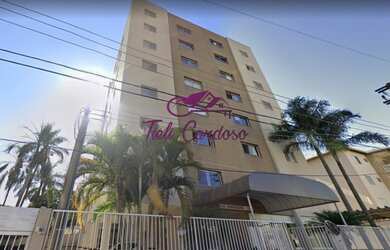 Imagem: O apartamento possui 1 Dormitório, 1 Banheiro, 1 Vaga na garagem