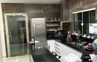 Imagem 5: URGENTE! ATENÇÃO! Vendo linda casa alto padrão! Cond. Solar dos Coqueiros! 400m²! Fino aca