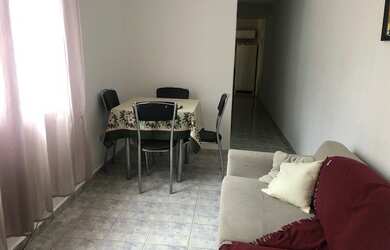 Imagem: O apartamento possui 1 Dormitório, 1 Banheiro, 1 Vaga na garagem