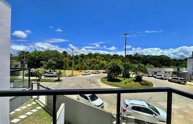 Imagem 11: Oportunidade Única em Manguinhos Duplex com 4 Quartos e Acabamento Premium