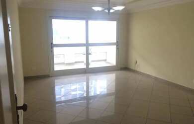 Imagem: O apartamento possui 4 Dormitórios, 5 Banheiros, 3 Vagas na