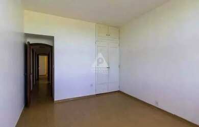 Imagem 15: Amplo Apartamento com Suíte na Praia do Flamengo Localização Privilegiada