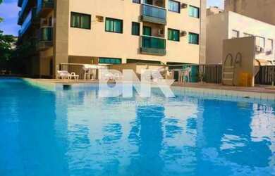 Imagem: O studio possui 2 Dormitórios, 5 Banheiros, 2 Vagas na garagem