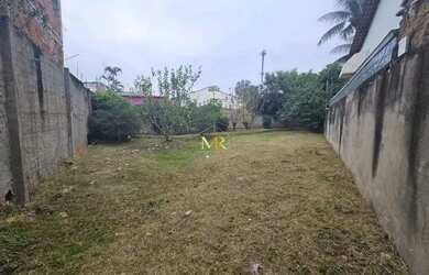 Imagem: O terreno possui 394m² de Área, Imóvel novo e está localizado