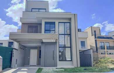 Imagem: A casa em condomínio possui 3 Dormitórios, 2 Banheiros, 2