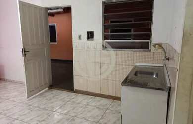 Imagem: A casa possui 1 Dormitório, 1 Banheiro, 36m² de Área, Imóvel