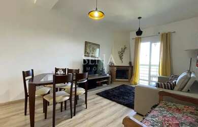 Imagem: O apartamento possui 1 Dormitório, 1 Banheiro, 3 Vagas na garagem