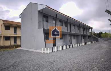 Imagem: A casa em condomínio possui 1 Dormitório, 1 Banheiro, 1 Vaga