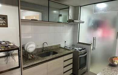 Imagem: O apartamento possui 2 Dormitórios, 2 Banheiros, 2 Vagas na