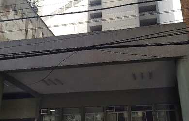 Imagem: O apartamento possui 1 Vaga na garagem, 15m² de Área e está