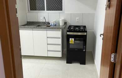 Imagem: O studio possui 1 Dormitório, 1 Banheiro, 1 Vaga na garagem