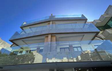 Imagem: O apartamento na cobertura possui 3 Dormitórios, 5 Banheiros