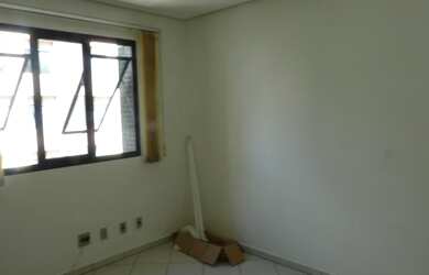 Imagem: O depósito possui 1 Vaga na garagem e 36m² de Área e está