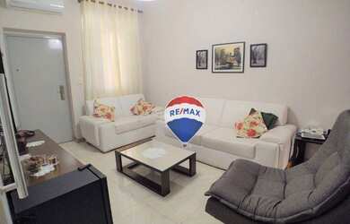 Imagem: A casa possui 3 Dormitórios, 3 Banheiros, 2 Vagas na garagem