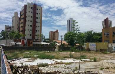 Imagem: O terreno possui 1.000m² de Área e está localizado em Lagoa