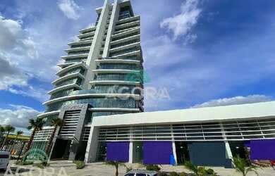 Imagem: O depósito possui 2 Vagas na garagem, 70m² de Área e está