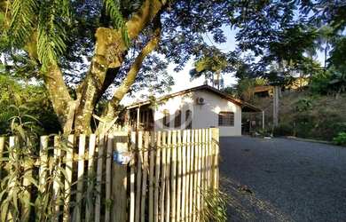 Imagem 6: Casa à venda no bairro Guamiranga - Guaramirim/SC