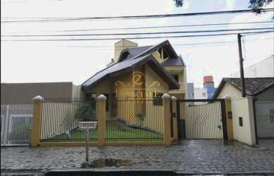 Imagem: A casa possui 5 Banheiros, 5 Vagas na garagem, 540m² de Área