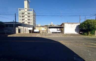 Imagem: O terreno possui 500m² de Área e está localizado em Jardim