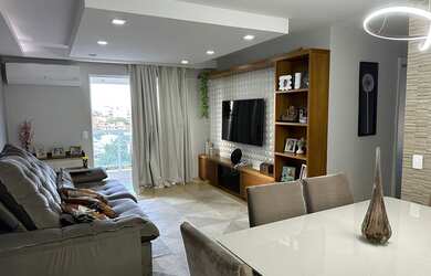 Imagem: O apartamento possui 3 Dormitórios, 2 Banheiros, 1 Vaga na