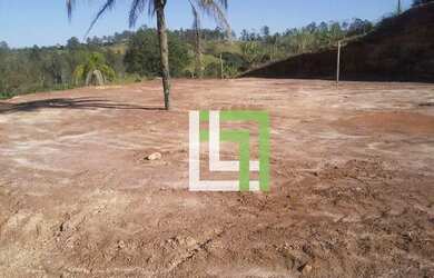 Imagem: O terreno possui 4.460m² de Área e está localizado em Estância