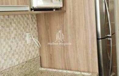 Imagem: O apartamento possui 3 Dormitórios, 1 Banheiro, 1 Vaga na garagem